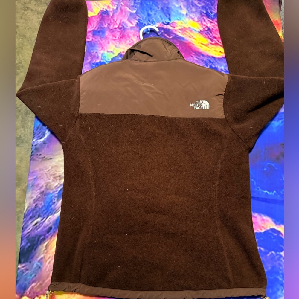 The North Face Women’s Brown Denali Fleece Hybrid Jacket - Picture 7 of 7
